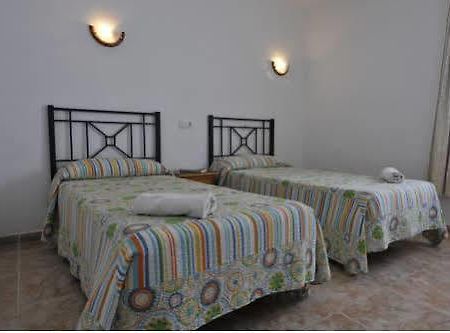 Hostal Facundo Tarifa Exteriör bild