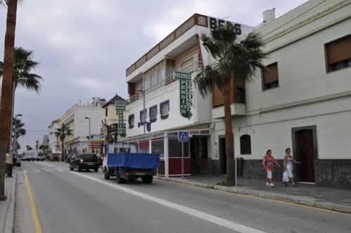 Hostal Facundo Tarifa Exteriör bild